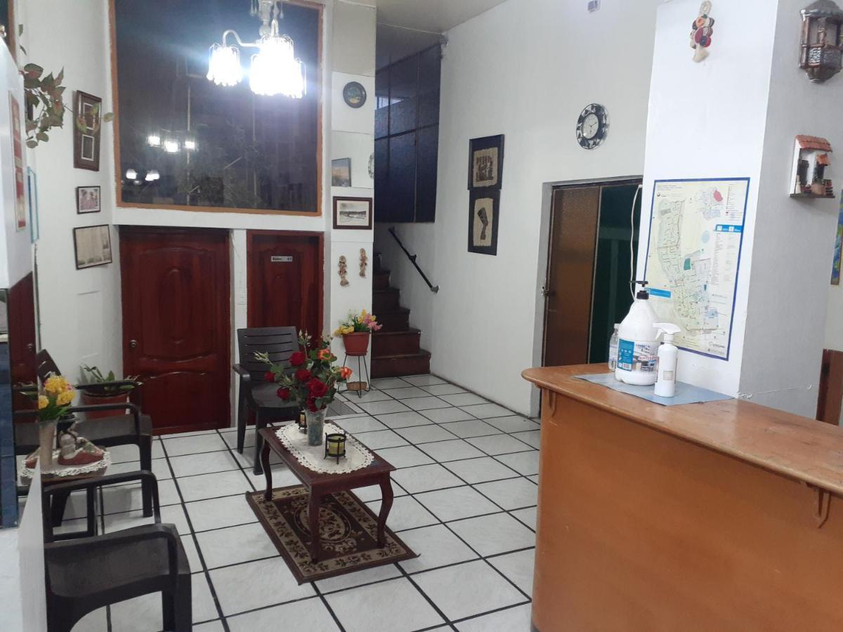 旅馆 Hotel Central Latacunga