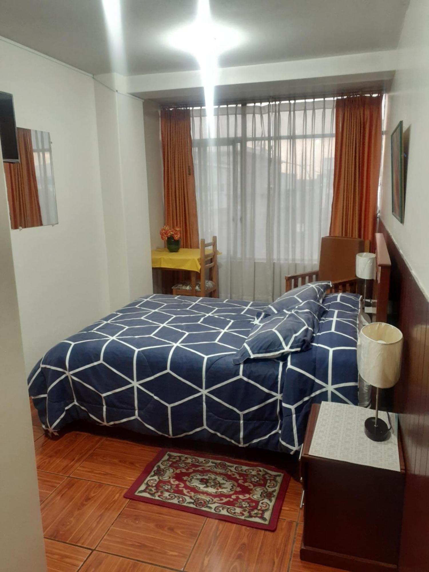 旅馆 Hotel Central Latacunga
